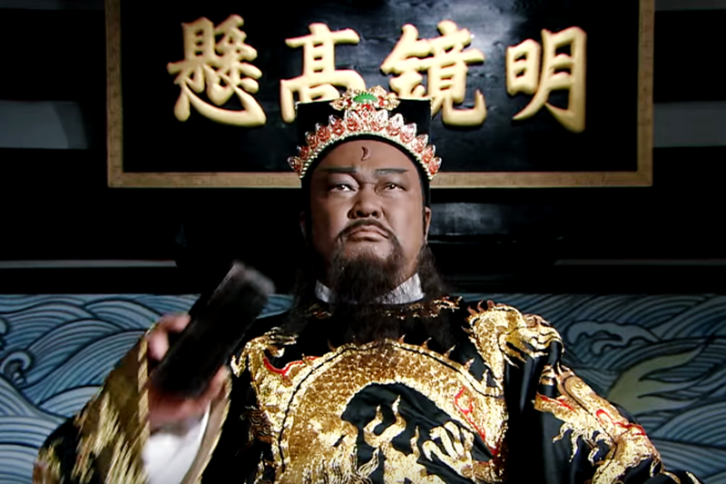 洪森说:"最近,每天晚上我都在看《包青天》电视剧,觉得很好,从今天