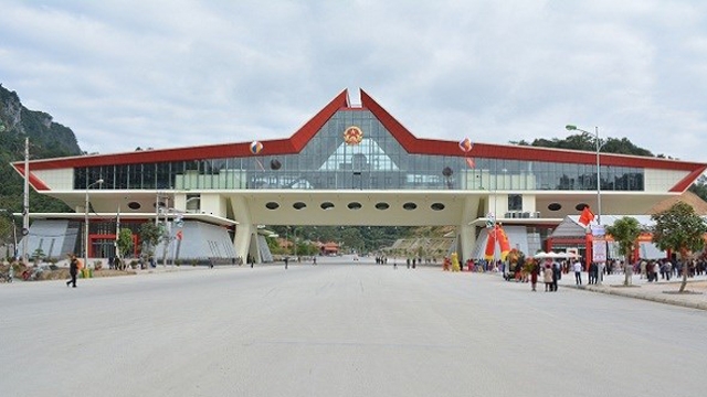 东盟—越南 越南谅山省友谊国际口岸启用出入境自助通关系统 2019-11