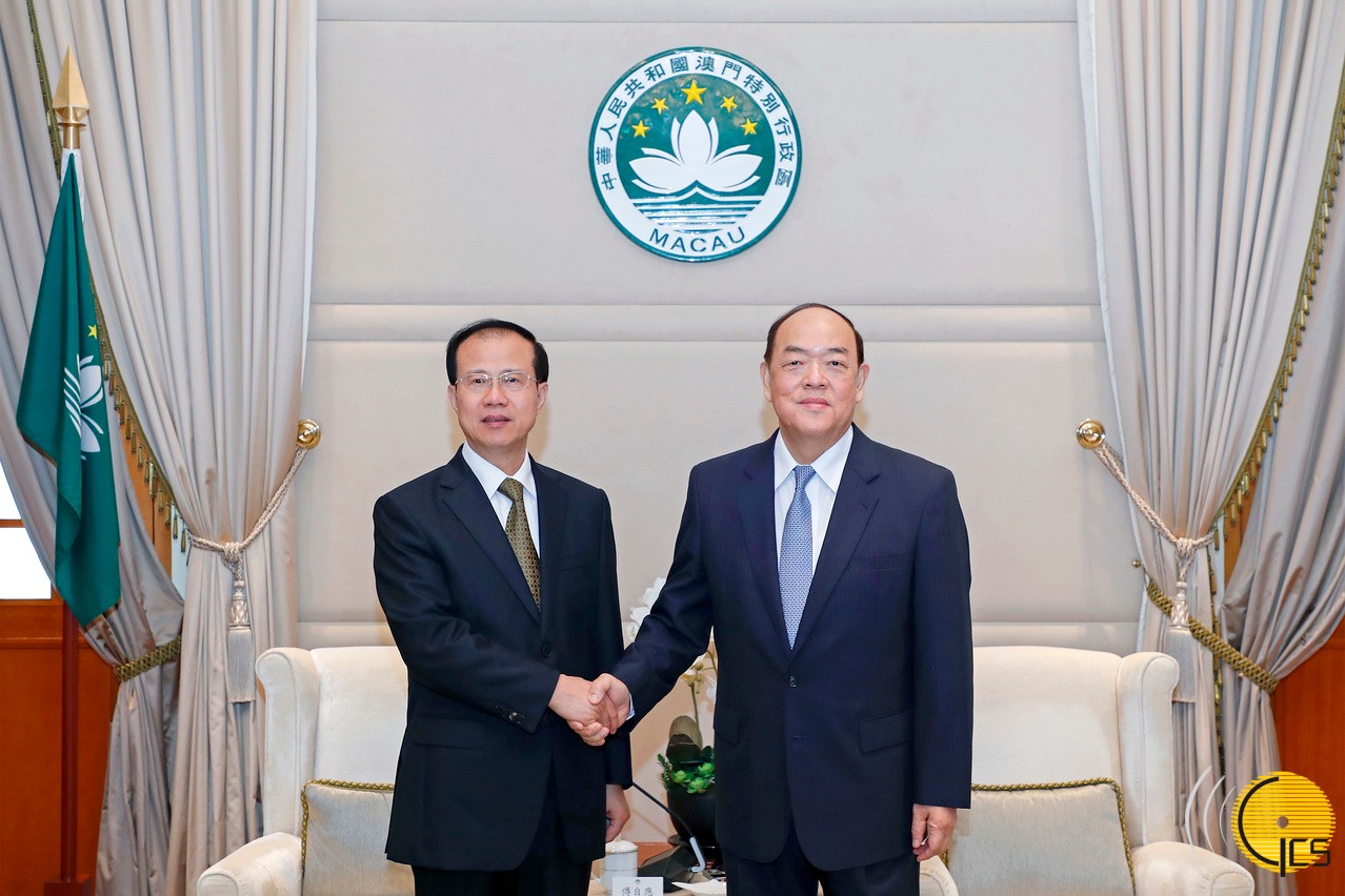 中国—中国要闻 澳门中联办主任傅自应与澳门新任行政长官贺一诚会面